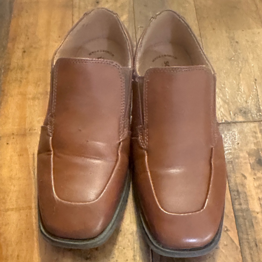 Sonoma Boys  Tan Leather Slip-On Loafers